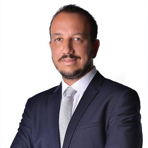 Yalın Akmenek - Esin Avukatlık Ortağı - Partner